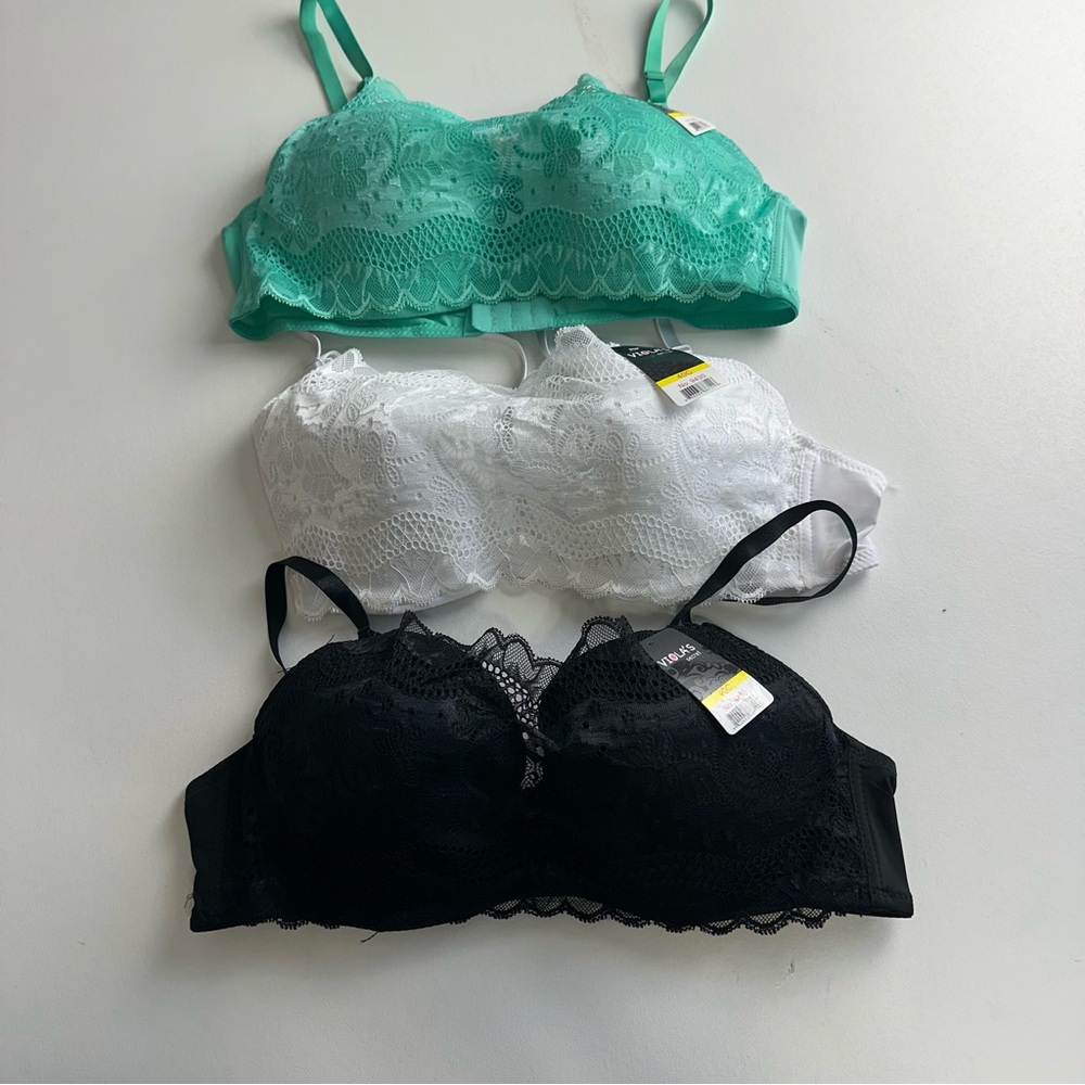 Viola’s Secret Elegant‎ Lace Bralette Set - Black, White, Teal size 40C